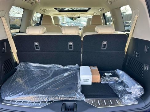 New 2026 Nissan Armada Platinum w/ Accent Package AWD/4WD image 12