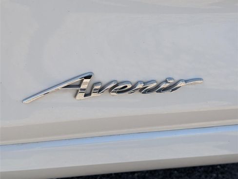 Used 2024 Buick Encore GX Avenir AWD/4WD image 10