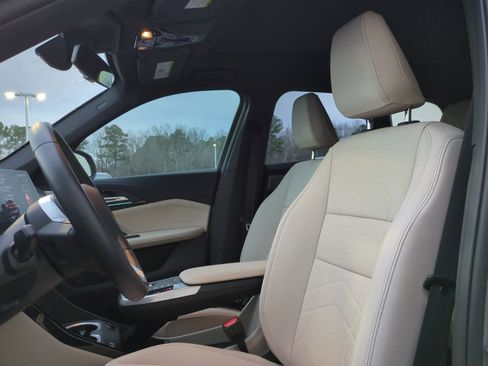 Certified 2025 BMW X1 xDrive28i w/ Technology Package image 16