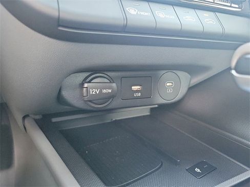New 2025 Hyundai Elantra Sport image 14