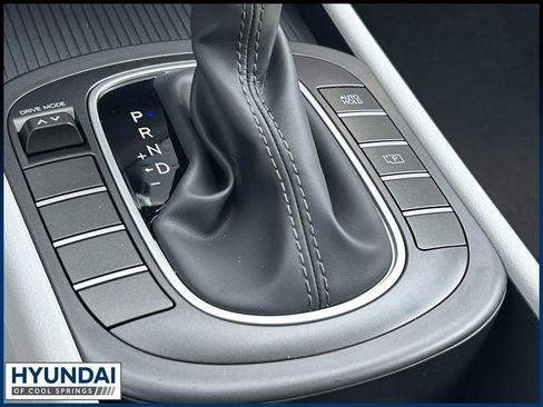 New 2027 Hyundai Kona SE FWD image 31
