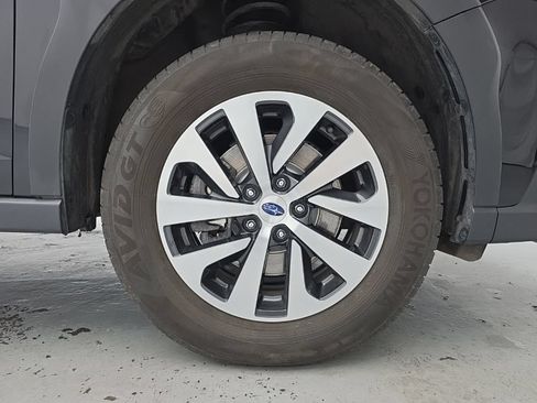 Used 2023 Subaru Outback Premium AWD/4WD image 17