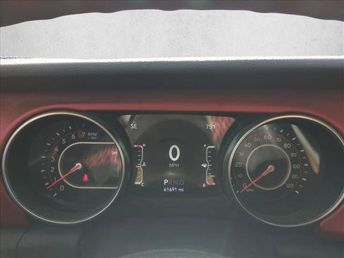 Used 2021 Jeep Gladiator Rubicon image 9