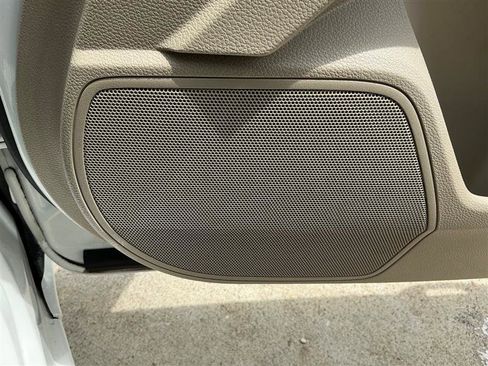 Used 2017 Honda Accord EX-L image 34