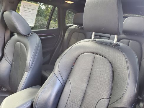 Used 2020 BMW X1 sDrive28i w/ Premium Package image 26