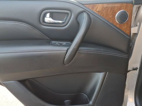 Used 2019 INFINITI QX80 Luxe RWD image 11