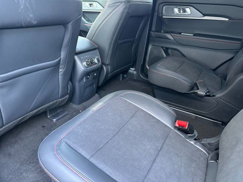 New 2025 Ford Explorer ST image 12
