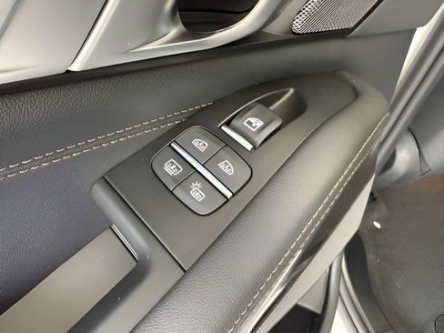 Used 2026 BMW X7 xDrive40i image 24