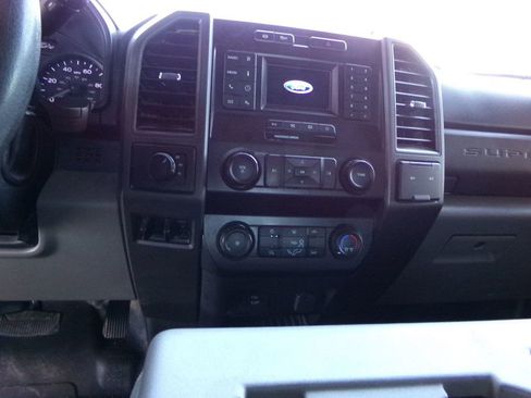 Used 2020 Ford F350 XL w/ Power Equipment Group AWD/4WD image 13