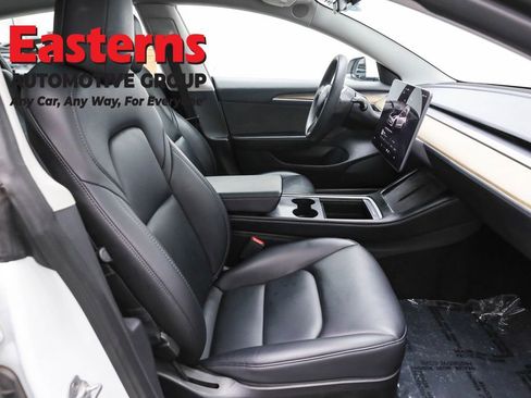 Used 2023 Tesla Model 3 Standard Range image 21