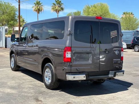Used 2016 Nissan NV 3500 Passenger RWD image 4