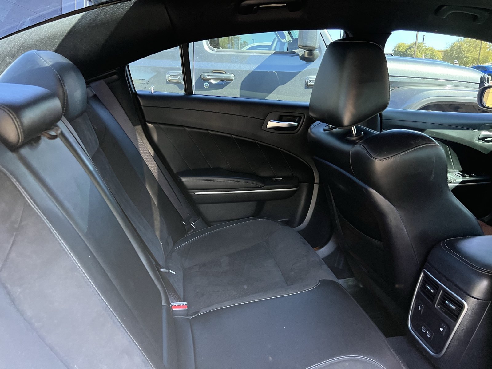 Used 2020 Dodge Charger Scat Pack RWD image 9