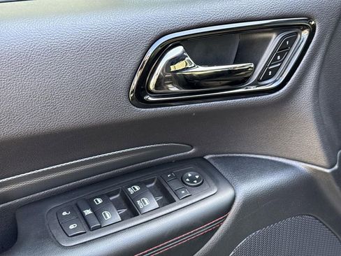 Used 2025 Dodge Durango GT image 23
