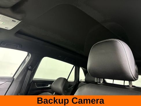 Used 2025 Volkswagen Atlas Cross Sport SEL AWD/4WD image 11