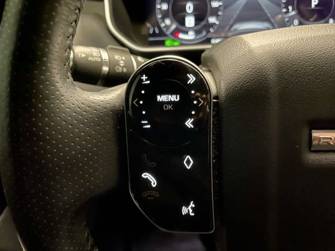Used 2019 Land Rover Range Rover Sport HSE image 25
