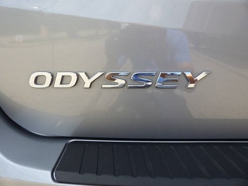 Used 2024 Honda Odyssey EX-L image 9
