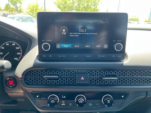 Used 2025 Honda HR-V Sport image 8