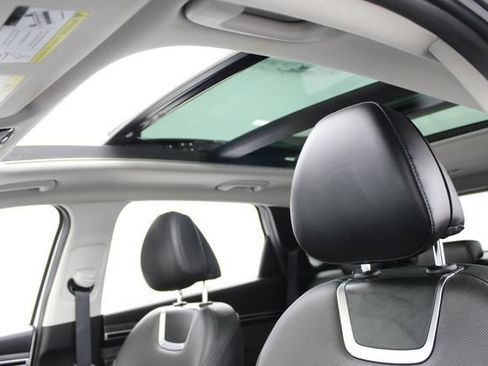 Used 2023 Hyundai Tucson Limited AWD/4WD image 28