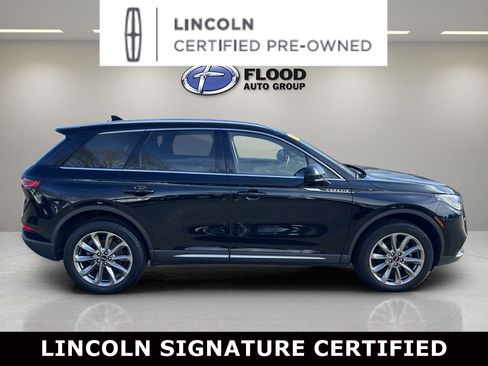 Certified 2022 Lincoln Corsair AWD w/ Premium Package image 4