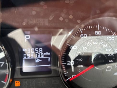 Used 2015 Subaru Forester 2.5i Touring w/ Eyesight & Navigation System image 9