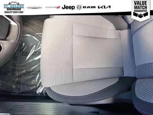 Used 2023 Subaru Outback Premium AWD/4WD image 15