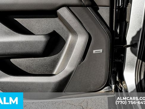 Used 2024 Chevrolet Tahoe High Country image 60