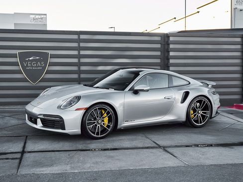 Used 2021 Porsche 911 Turbo S image 6