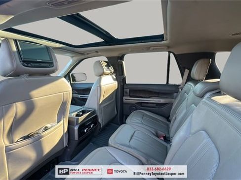 Used 2018 Ford Expedition Limited w/ Equipment Group 301A image 13