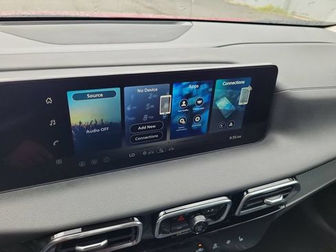 New 2027 Nissan Sentra SV w/ SV Convenience Package FWD image 25