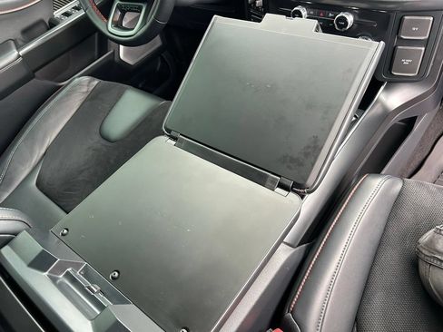 Used 2025 Ford F150 Raptor AWD/4WD image 39