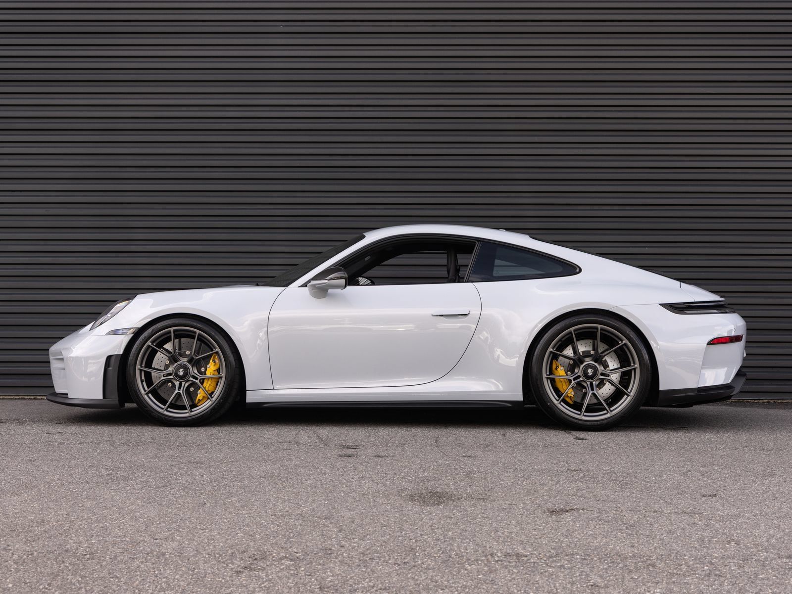 Certified 2026 Porsche 911 GT3 RWD image 2