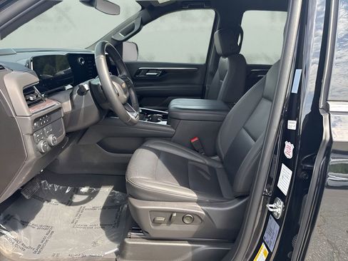 Used 2025 Chevrolet Tahoe LT AWD/4WD image 9