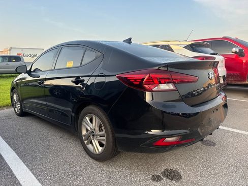 Used 2020 Hyundai Elantra SEL FWD image 2
