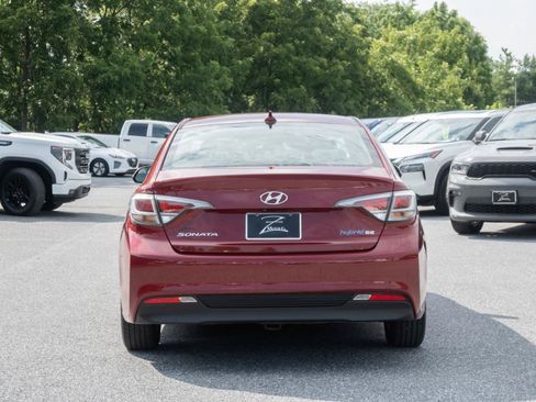 Used 2016 Hyundai Sonata SE FWD image 9