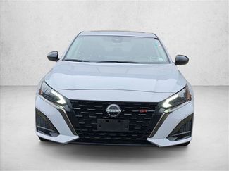 Used 2023 Nissan Altima 2.5 SR w/ SR Premium Package video 2