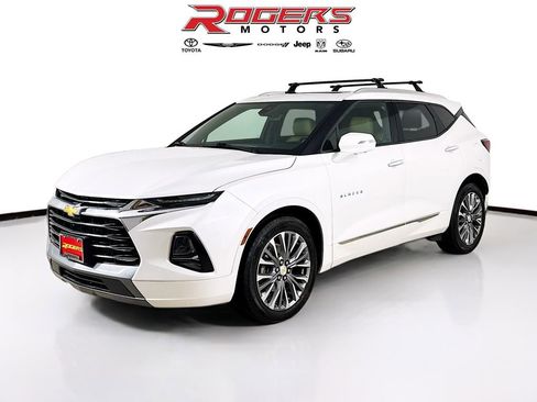 Used 2020 Chevrolet Blazer Premier w/ Driver Confidence II Package image 3