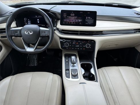 Used 2024 INFINITI QX60 Luxe w/ Cargo Package FWD image 2