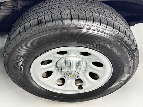 Used 2014 Chevrolet Express 1500 image 28