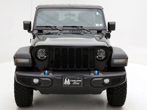 Used 2023 Jeep Wrangler Unlimited image 5