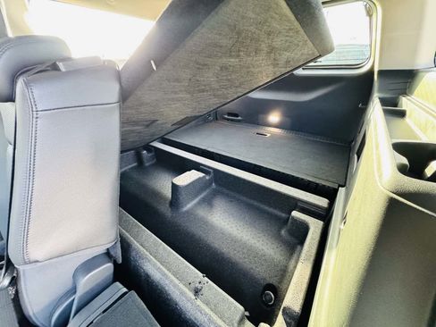 Used 2023 Ford Expedition Max XL AWD/4WD image 16