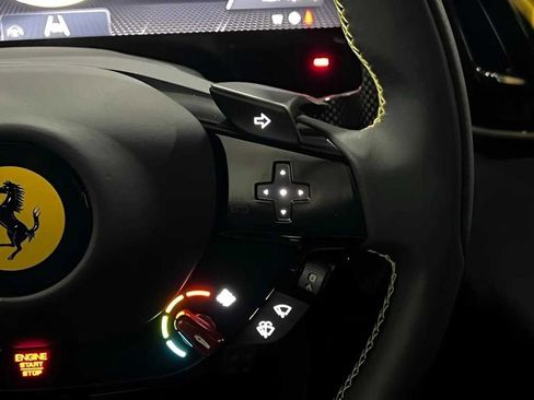 Used 2024 Ferrari Roma Spider image 12