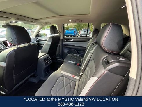 Certified 2024 Volkswagen Atlas Peak Edition SE image 12