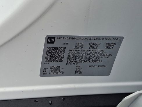 New 2026 GMC Terrain Denali w/ LPO, Floor Liner Package image 18