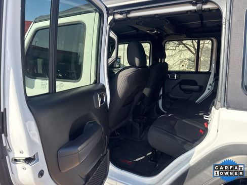 Used 2022 Jeep Wrangler Unlimited Sport image 24
