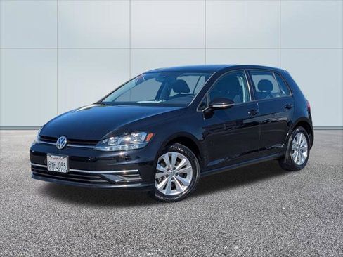 Used 2020 Volkswagen Golf 4-Door FWD image 1