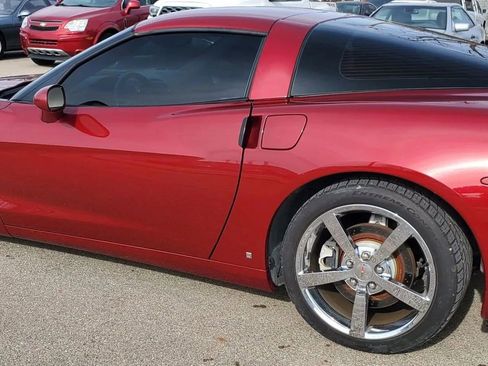 Used 2010 Chevrolet Corvette Coupe w/ Roof Package image 10