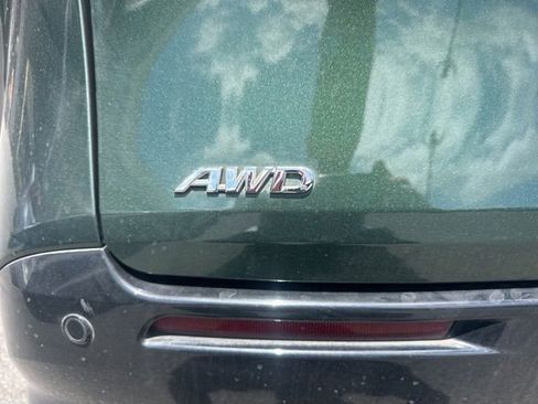 Used 2023 Toyota Sienna Limited AWD/4WD image 15