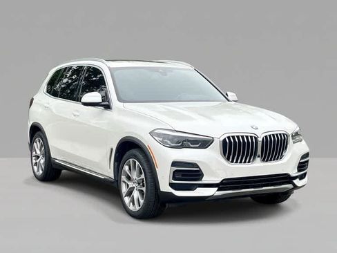 Used 2023 BMW X5 xDrive40i w/ Premium Package AWD/4WD image 2