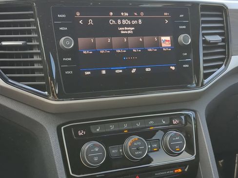 Certified 2023 Volkswagen Atlas SE FWD image 23