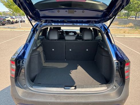 Used 2025 Nissan Kicks SR AWD/4WD image 17
